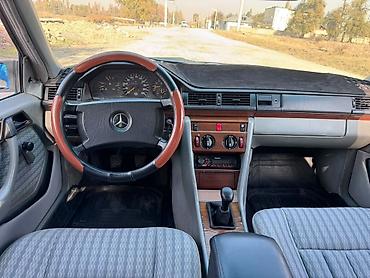 Mercedes-Benz: Mercedes-Benz E-Class: 1991 г. — 12