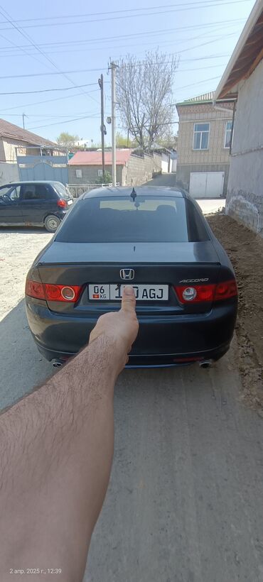 Honda: Honda Accord: 2003 г., 2 л, Механика, Бензин, Седан — 2