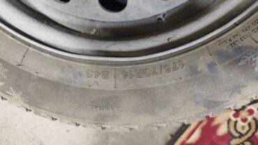 диск на внедорожник: Дөңгөлөктөр монтажда 175 / 70 / R 15, Колдонулган, Комплект, Жеңил унаалар, Темир, тешиктери - 4