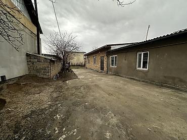 Продажа коттеджей и домов: 🏡 Продаётся просторный дом 160 м² в Арча-Бешике 📍 г. Бишкек, ж/м — 5