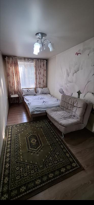 Аренда квартир: 2 комнаты, Курманжан-Датка мкр., Риэлтор, Без животных, от 6 месяцев, от 1 года, С мебелью полностью — 4
