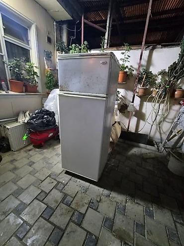" MİNSK" Soyuducusu İşləkdir. Yaxşı vəziyyətdədir. Made in Russia
