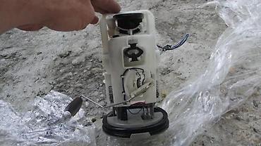 Delovi motora: PUMPA U REZERVARU ROVER 2,0 CDT 2002G | Pumpa i plovak ispravno — 4