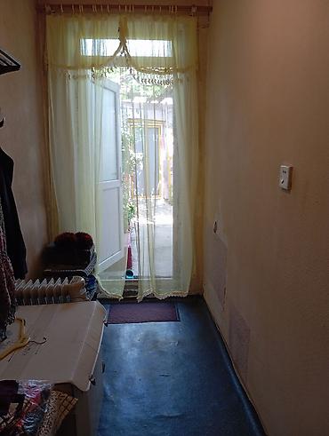 Həyət evləri və villaların satışı: Suraxanı 2 otaqlı, 38 kv. m, Orta təmir — 10