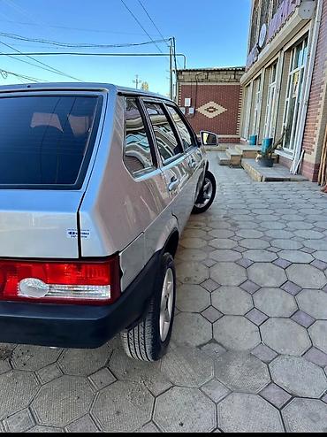 VAZ (LADA): Model: Lada Samara (VAZ-2109) hatchback Xüsusiyyətlər: - Küllüq — 3