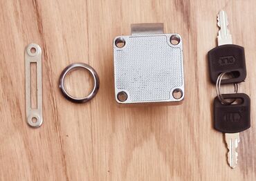 Qapı zamokları: Pulsuz çatdırılma -da lalafo.az — 4 Qapı zamokları: Pulsuz çatdırılma — 4