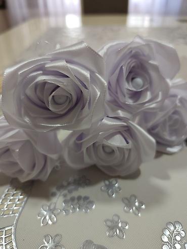 houseware: Ručni buketi od satenskih i organza cvetova - Ručno izrađeni — 7