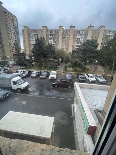 Köhnə tikili: Bakı, 3 otaqlı, Köhnə tikili, m. Xalqlar Dostluğu, 70 kv. m — 13