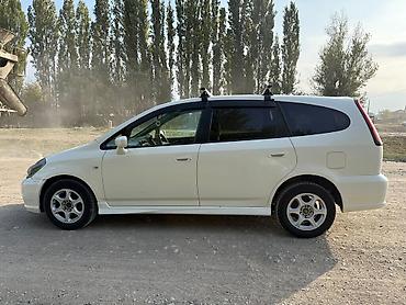 бишкек лада: Honda Stream: 2004 г., 1.7 л, Автомат, Бензин, Вэн/Минивэн — 3