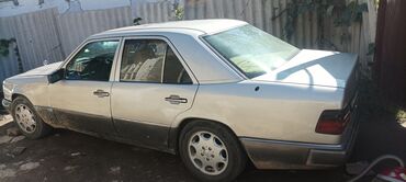 мерседес с 200: Mercedes-Benz W124: 1990 г., 2.3 л, Механика, Бензин, Седан