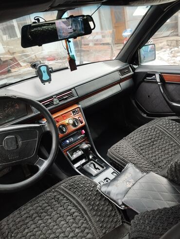 Mercedes-Benz: Mercedes-Benz 300: 3 l | 1991 il Sedan -da lalafo.az — 7 Mercedes-Benz: Mercedes-Benz 300: 3 l | 1991 il Sedan — 7