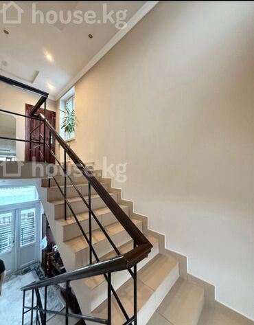 Долгосрочная аренда домов: 300 м², 13 комнат, Бронированные двери, Евроремонт, Амбарная at lalafo.kg — 6 Долгосрочная аренда домов: 300 м², 13 комнат, Бронированные двери, Евроремонт, Амбарная — 6