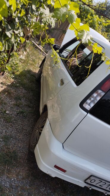 нисан тирана: Nissan Cube: 2000 г., 1.3 л, Автомат, Бензин, Хэтчбэк