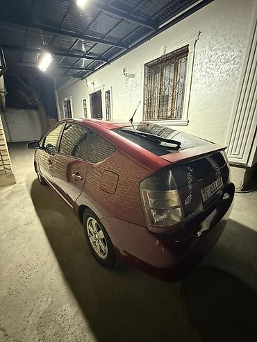 приус гибрит: Toyota Prius: 2005 г., 1.5 л, Автомат, Гибрид, Лифтбек — 5
