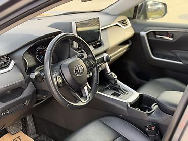 subaru outback 2012: Toyota RAV4: 2022 г., 2.5 л, Автомат, Гибрид, Кроссовер — 7