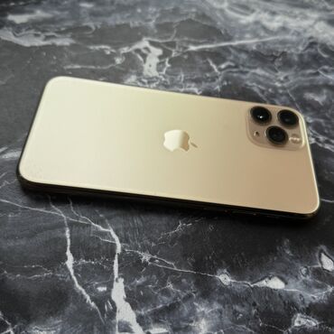 Apple iPhone: IPhone 11 Pro, Б/у, 256 ГБ, Золотой, Чехол, 100 % — 9