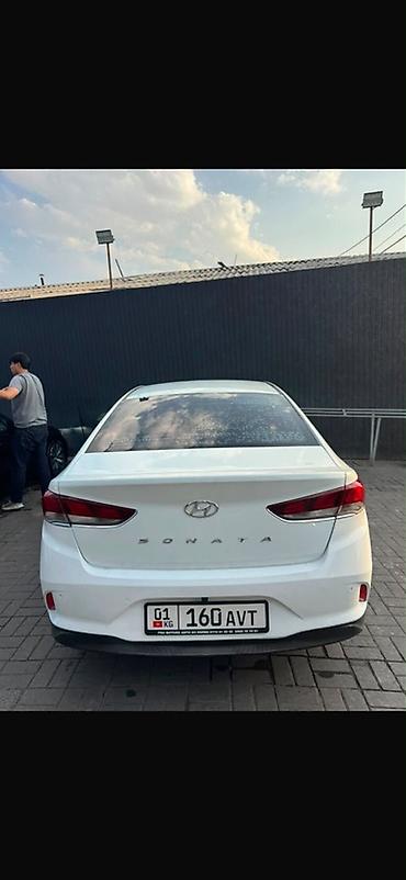 лобовой соната: Hyundai Sonata: 2018 г., 2 л, Автомат, Газ, Седан — 4