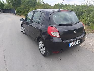 Renault: Na prodaju Clio 1.2 16v 55kw 75ks auto je u odlicnom stanju, tek na lalafo.rs — 6 Renault: Na prodaju Clio 1.2 16v 55kw 75ks auto je u odlicnom stanju, tek — 6