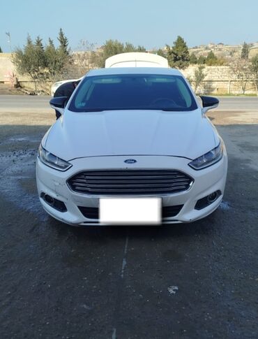 Ford: Ford Fusion: 1.5 l | 2014 il 240000 km Sedan