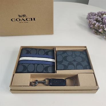 coach: Coach New York hədiyyə dəsti - Tərkib: 1 ədəd kişilər üçün cüzdan, 1 — 1