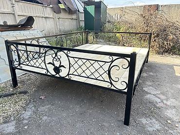 металлом: Тапчан 3 x 2 x 1 м, Металл — 6