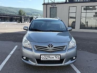 renault twingo: Toyota Verso: 2011 г., 1.8 л, Вариатор, Бензин, Минивэн — 8