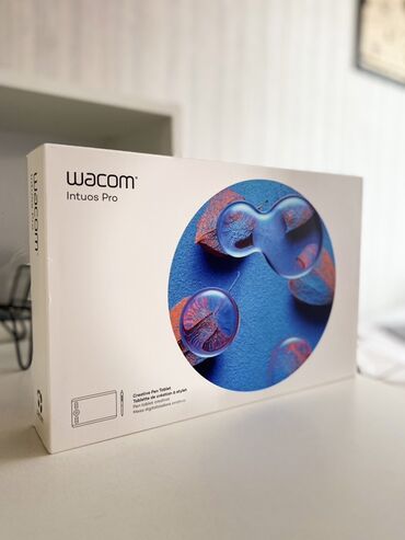 Planşetlər: Wacom Intuos Pro PTH-460 qrafik planşet. yep yenidir. qutusu