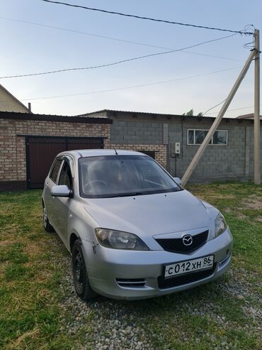 дем ал: Mazda Demio: 2002 г., 1.5 л, Автомат, Бензин, Минивэн