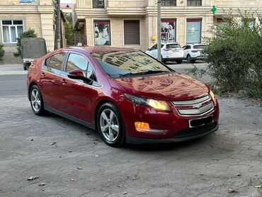 сниму авто: Chevrolet Volt: 2014 г., 1.4 л, Вариатор, Электромобиль, Седан