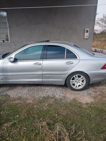 задний фонарь мерседес 124: Mercedes-Benz C-Class: 2000 г., 2 л, Автомат, Бензин, Седан