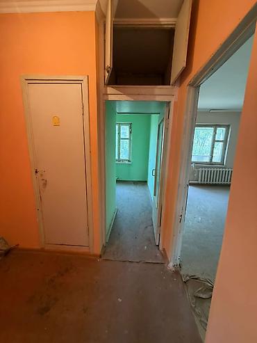 Комнаты: Продается 3 комнатная квартира в Беловодске. Общая площадь 62,9 кв.м — 9