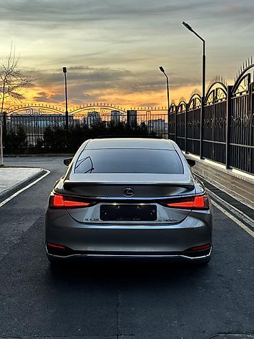 Lexus: Lexus ES: 2019 г., 2.5 л, Вариатор, Гибрид, Седан — 5