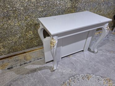 Столы для зала: Стол трансформер размер 1хорошего качества оптом и в розницу.От — 2