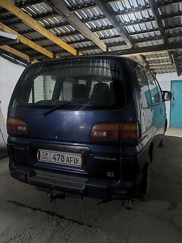 митсубиси спаке стар: Mitsubishi Space Gear: 1997 г., 2 л, Механика, Бензин, Минивэн — 4