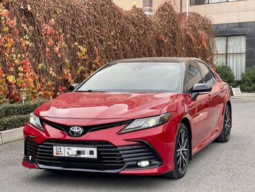 Toyota: Toyota Camry: 2022 г., 2.5 л, Автомат, Бензин, Седан