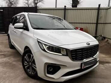 дешёвые машина: Kia Carnival: 2018 г., 2.2 л, Автомат, Дизель