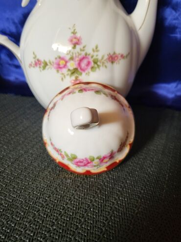 Čajnici: Bokal nov Winterling Roslau porcelan 70,80te. Bokal je na lalafo.rs — 9 Čajnici: Bokal nov Winterling Roslau porcelan 70,80te. Bokal je — 9