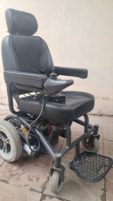 Əlil arabaları: Elektrikli əlil arabası - Güclü elektrik mühərriki və arxa təkərlərdə — 2