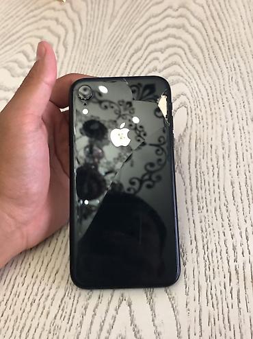 iphone red 7: IPhone Xr, Б/у, 64 ГБ, Черный, Защитное стекло, Чехол, Кабель — 5