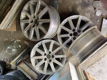 Диски: Литые Диски R 17 Toyota, Комплект, отверстий - 5, Б/у