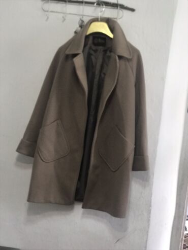 женский пальто размер 42: Пальто, Осень-весна