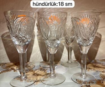 Çaydanlar və qəhvədanlar: Qədəhlər, Xrustal, 6 ədədli dəst