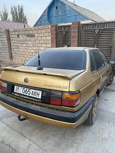 launch pro elite: Volkswagen Passat: 1988 г., 0.8 л, Механика, Бензин, Седан — 2