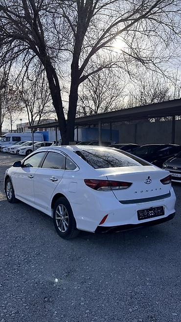 Hyundai: Hyundai Sonata: 2019 г., 2 л, Автомат, Газ, Седан — 10
