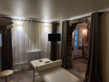 аренда помещений асанбай: Сдаю Кабинет в салоне, 20 м², Для бровиста, Для визажиста, Для мастера по маникюру