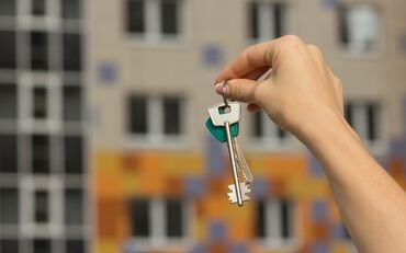продается орошаемая земля в жайылско районе алтыр будёновка 5 40 гектар цена договорная с довой проблем нету оформление сразу: 4 кв. м, Эмереги менен