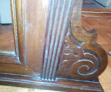 Ogledala: Ogledalo za sto, Upotrebljenо — 8