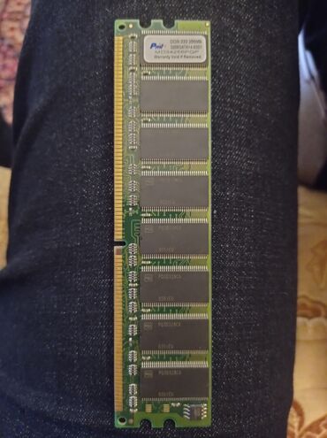 kompüter ramı: Operativ yaddaş (RAM) Gigabyte, < 1 GB, < 1333 Mhz, DDR3, PC üçün, İşlənmiş