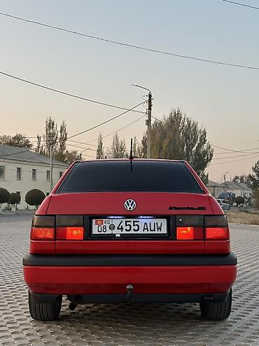самое бартовой: Volkswagen Vento: 1995 г., 1.8 л, Механика, Бензин, Седан — 6