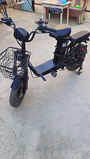 acer elektro scooter: Demək olar ki yenidir.2200azn alınıb.40 km sürülüb.1000w. 60V/24Ah — 6